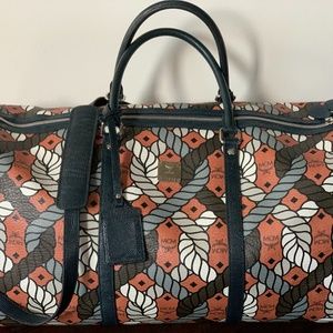 AUTHENTIC 2011 RARE MCM SHANGHAI COLLECTION DUFFLE KEEPALL